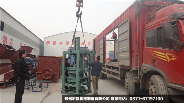 【供應全自動水泥磚機|價格|廠家】www.zhuanjishebei.com