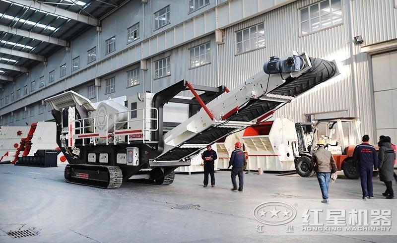 移動(dòng)破碎機(jī)價(jià)格是多少，那個(gè)廠家機(jī)器好？LYW82