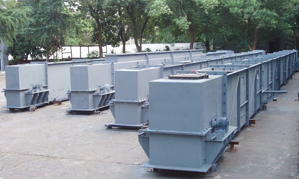 鏈?zhǔn)捷斔蜋C13.jpg