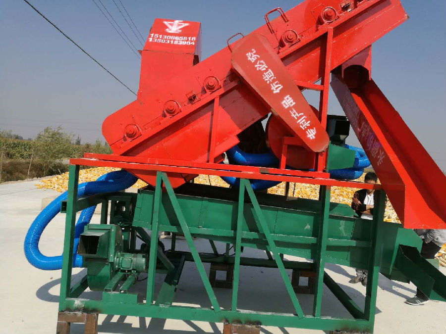 特大型有米脫粒機(jī)廠家直銷(xiāo).jpg