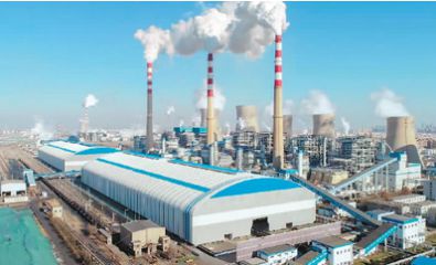 位于山東省德州市的華能德州電廠對(duì)現(xiàn)有火電機(jī)組進(jìn)行改造提升，取得了明顯成效。如今，該電廠每年可節(jié)煤超4萬(wàn)噸。華能德州電廠供圖